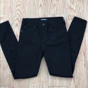 SOLD NWOT Express Stretchy Jeans Black Mid Rise